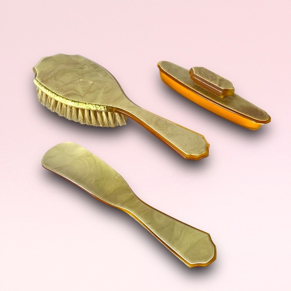Vintage Bakelite Celluloid 3pc Vanity Set Brush Shoehorn Nail Buffer Topaz - Picture 1 of 16